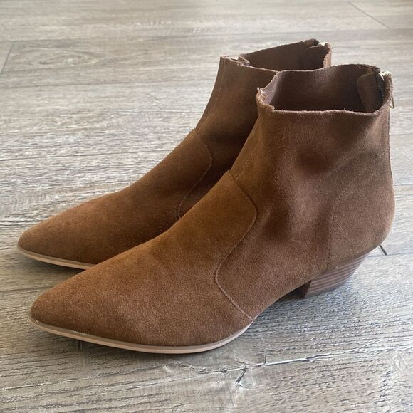 Steve Madden Brown Suede Cowgirl Ankle Boots w Wooden Block Heel - Picture 1 of 10